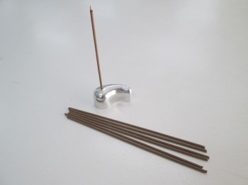 chromed-incense-stick-holder-0021